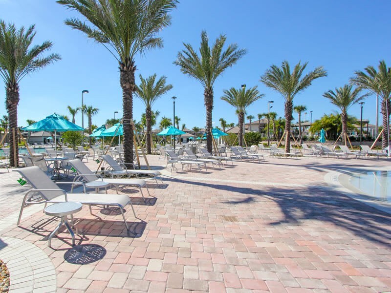 Sleeps 15! + Heated Pool+ Lazy River + Game room