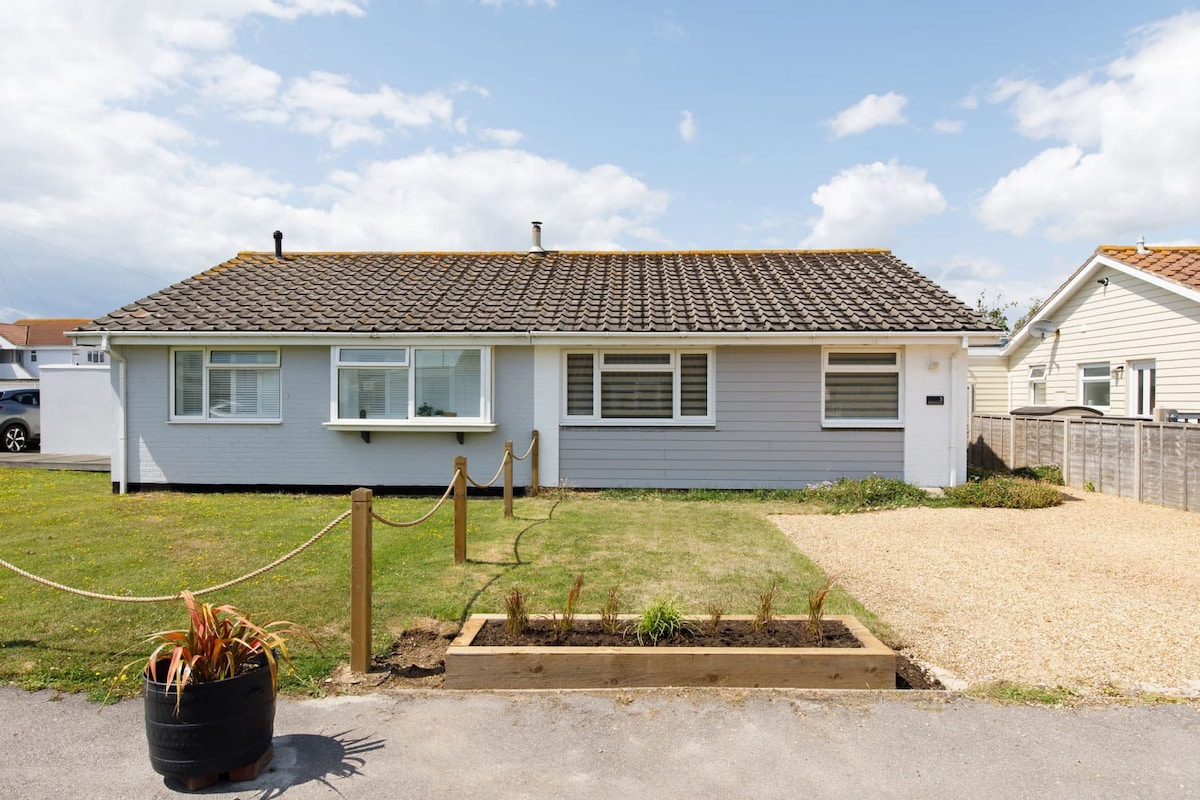 There is a driveway with private parking.