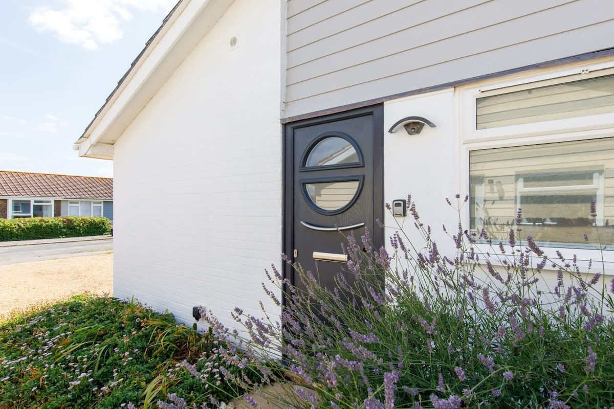 The entrance to the the Charming bolthole.