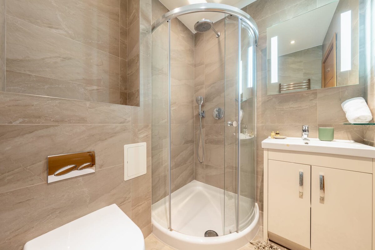 Deluxe Mayfair Town House in Shepherd Street W1J - Property image 12 - VivreStays