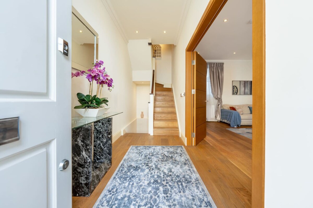 Deluxe Mayfair Town House in Shepherd Street W1J - Property image 18 - VivreStays