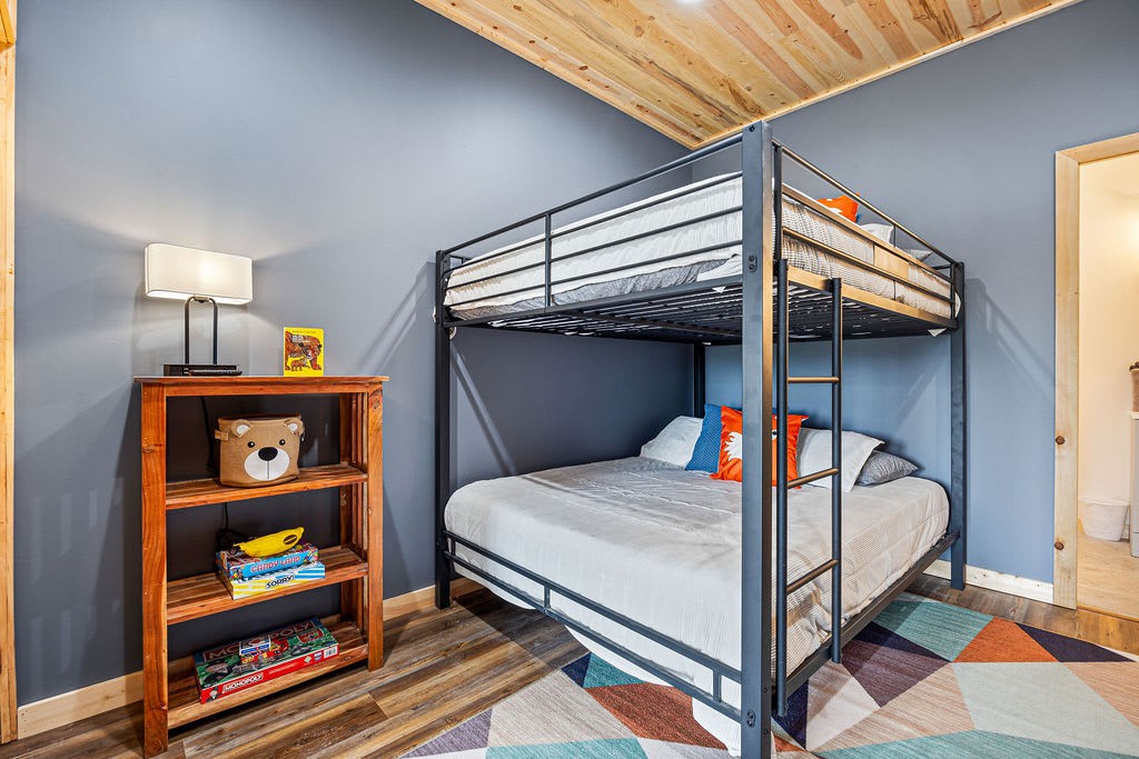 Denton Right – photo 4