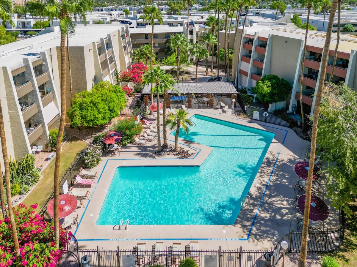 2BR | Old Town & Fashion Sq | Pool & Hot Tub — Scottsdale, AZ — vacation rental