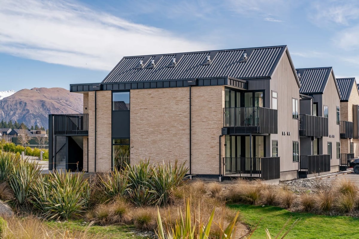Alps Vista Retreat - Wanaka