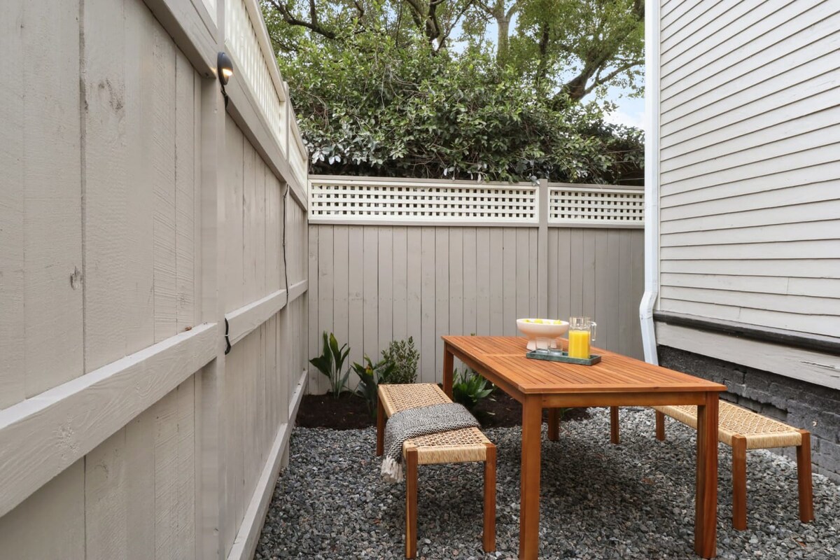 5BR Victorian Carriage House | Near Forsyth Park photo 25