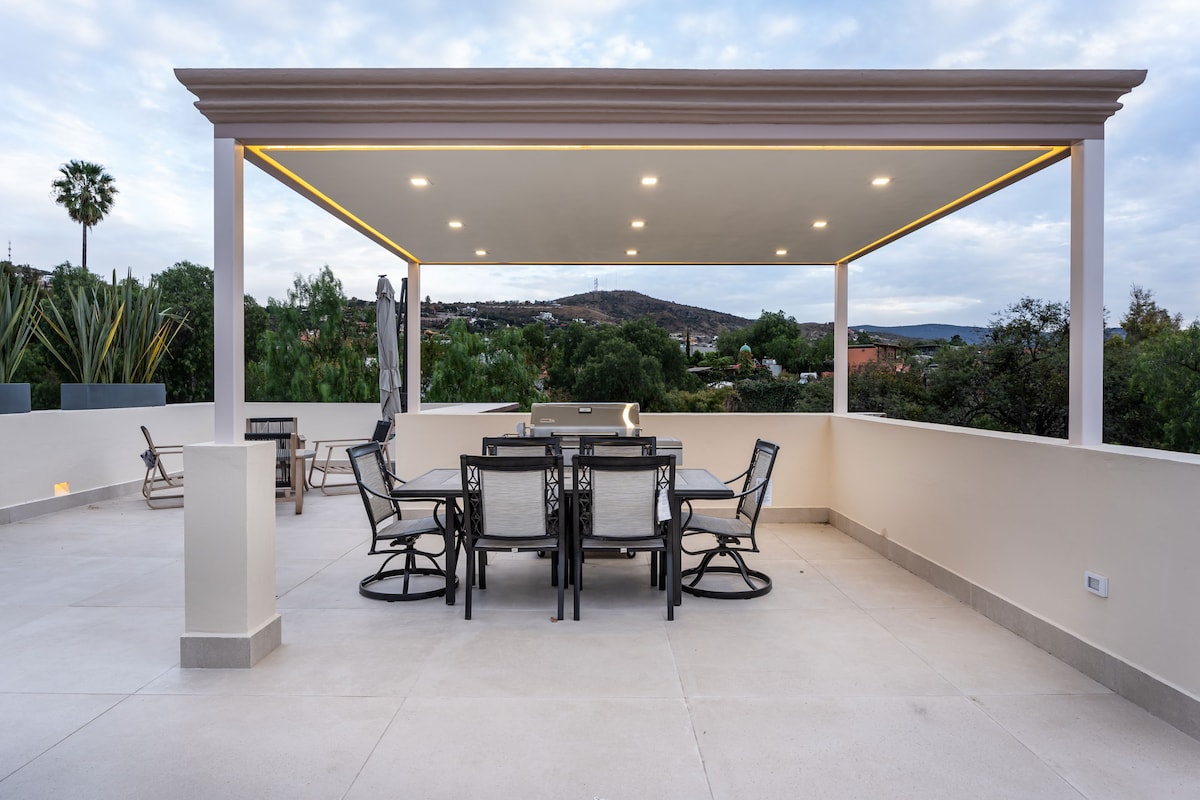 Casa Lu, Modern 3BR Home in Centro with Rooftop 19