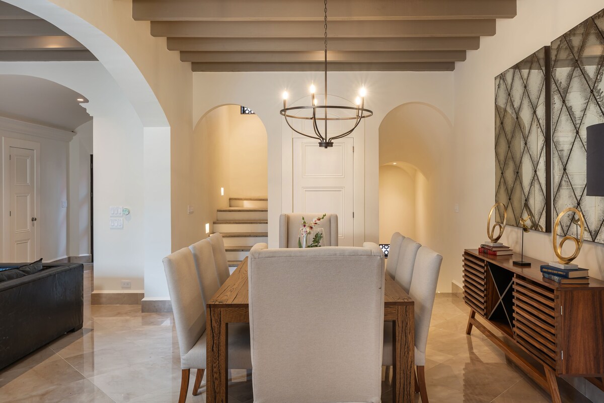 Casa Lu, Modern 3BR Home in Centro with Rooftop 16