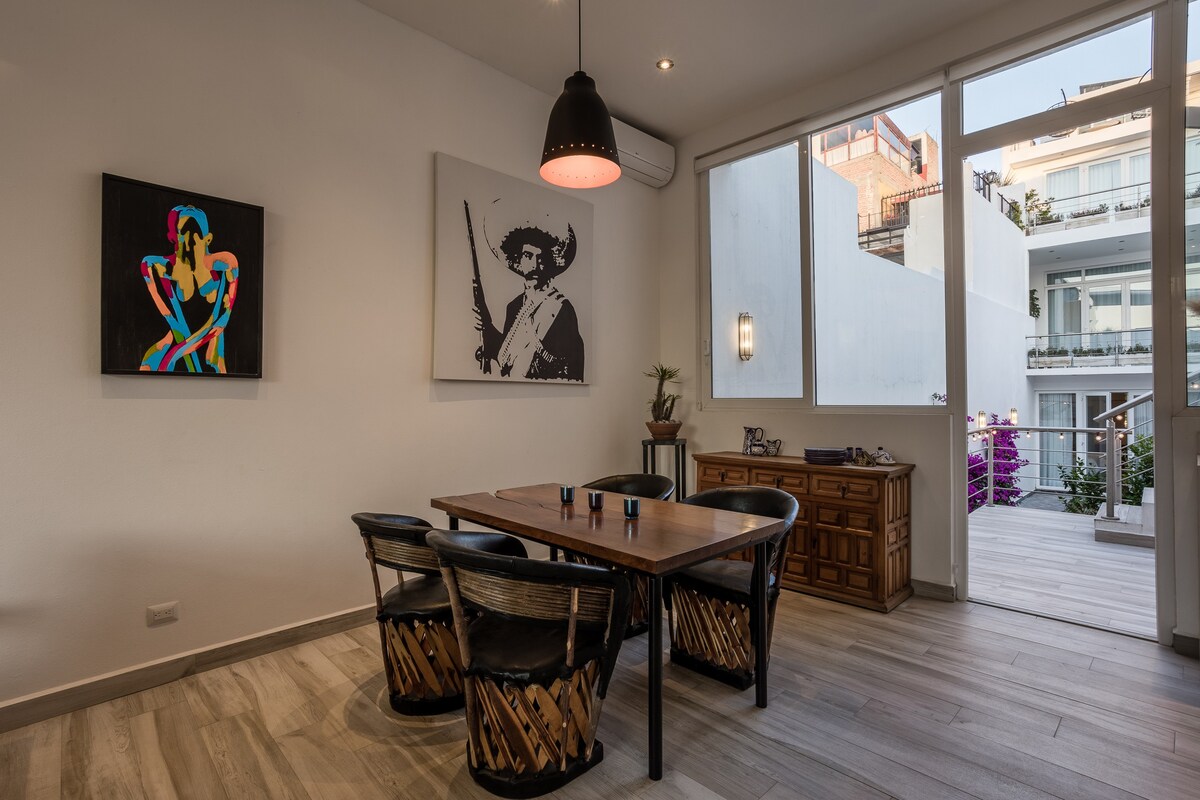 Casita Blanca, 1BR Modern Home w/ AC & Rooftop · photo 13