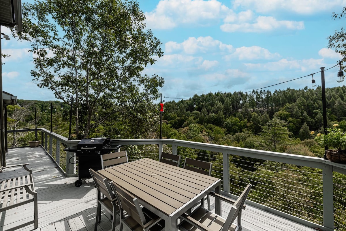 Grill and chill with a breathtaking view from the deck!