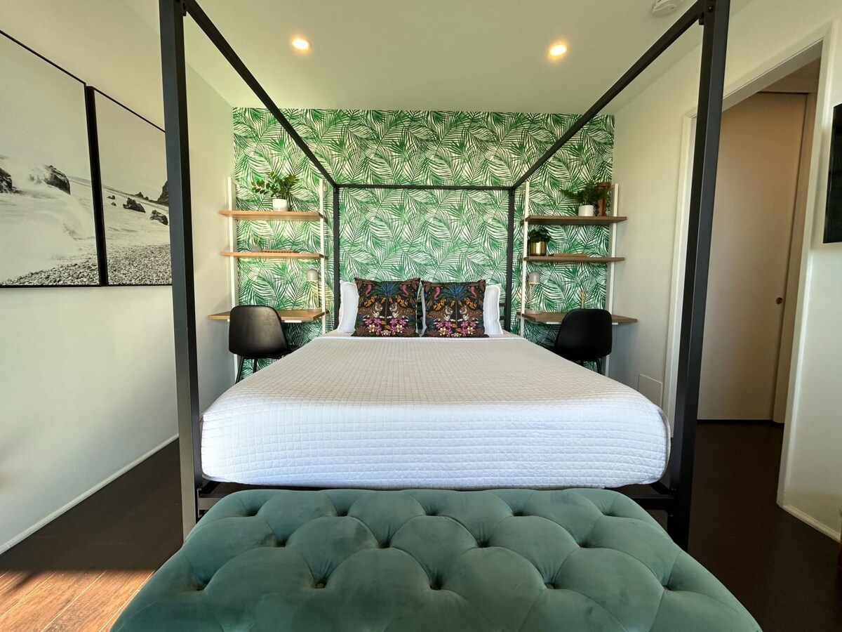 Ocean View Studio Manhattan Beach — Manhattan Beach, CA — vacation rental