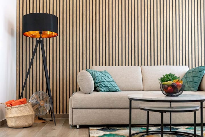 CABAnA: Maisonette | Central | Parking | Netflix