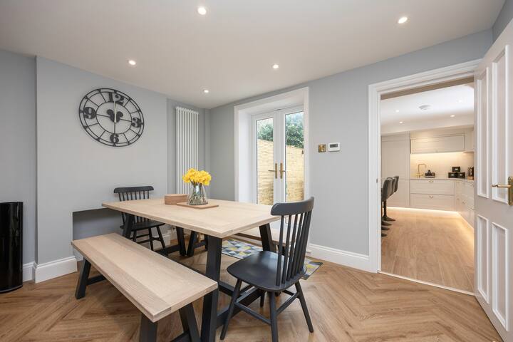 Host & Stay | Brighton Laines House