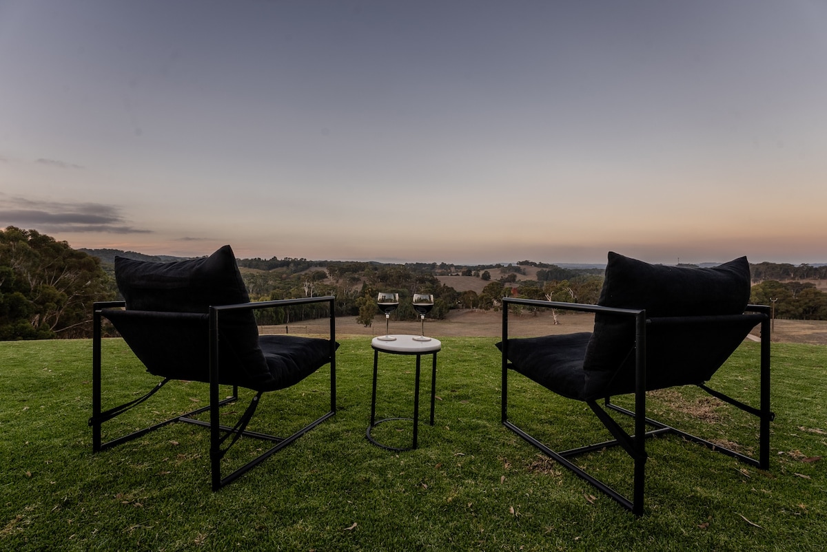 Farm Stay, Picturesque views - Photo 1