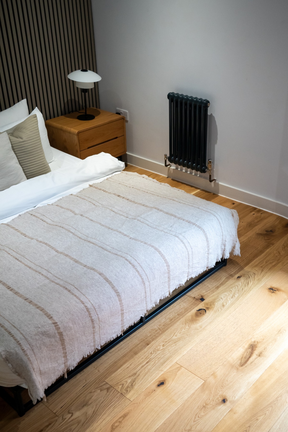 Luxury Townhouse I Private Roof Terrace I Sleeps10 - Picture 23