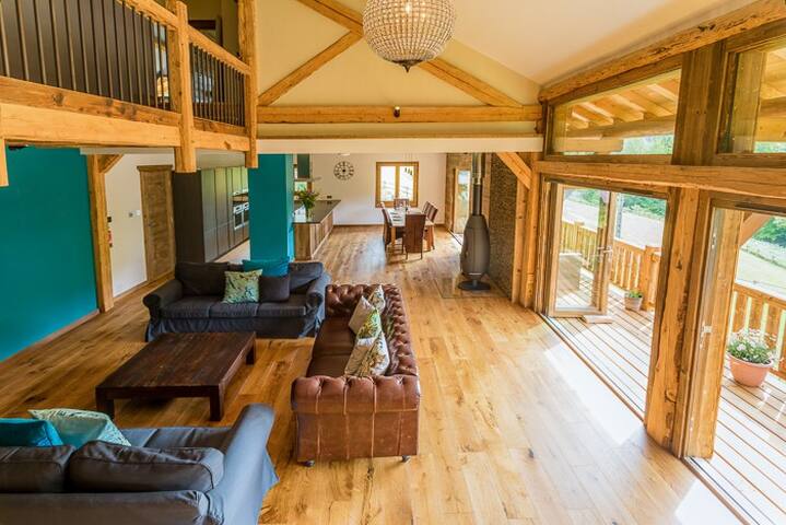 MountainXtra Chalet Skyline