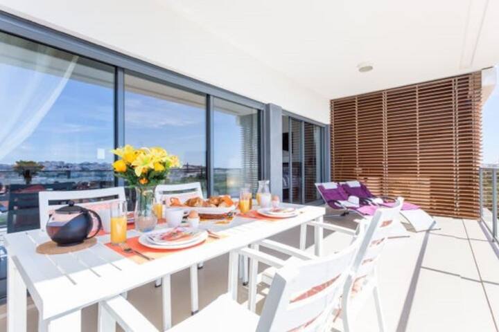 Stunning View Apartment - Two Bedrooms in Lagos