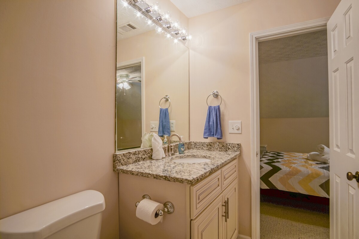 GA Horse Park townhome, sleeps 4 - Foto 31