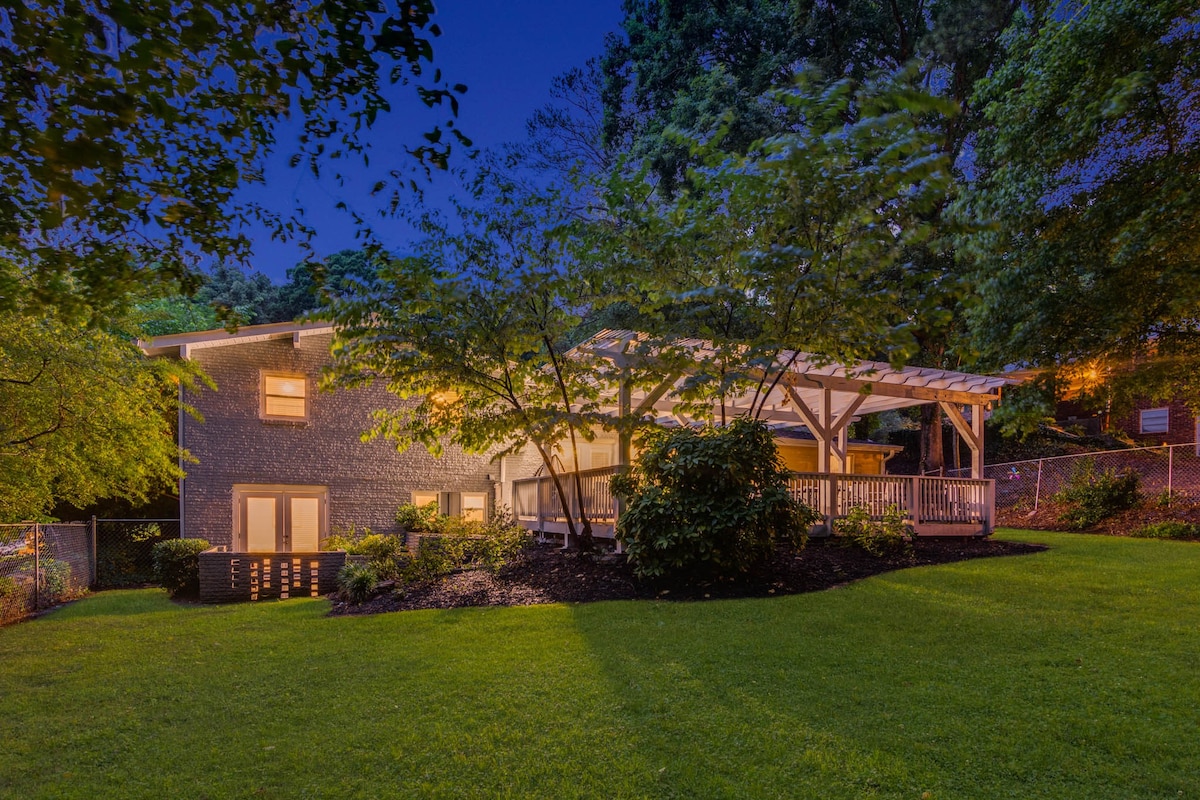 Decatur group home, sleeps 12