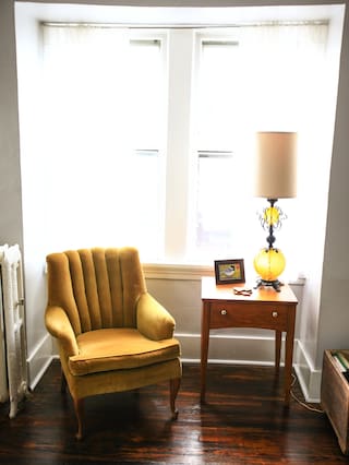 Top Floor on 2nd Street