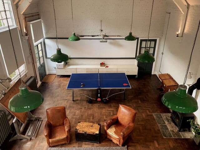Victorian Schoolhouse w/ Hot Tub & Harbour Views - Foto 5