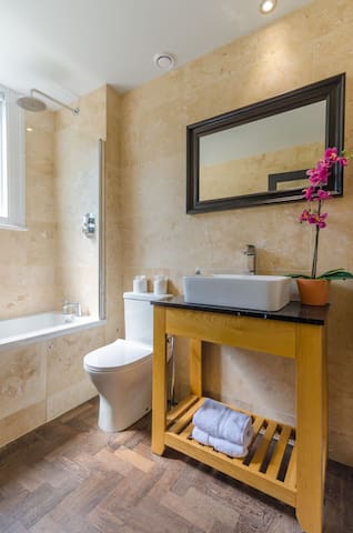 Charming Schoolhouse Apartment by Fowey Harbour - Foto 8