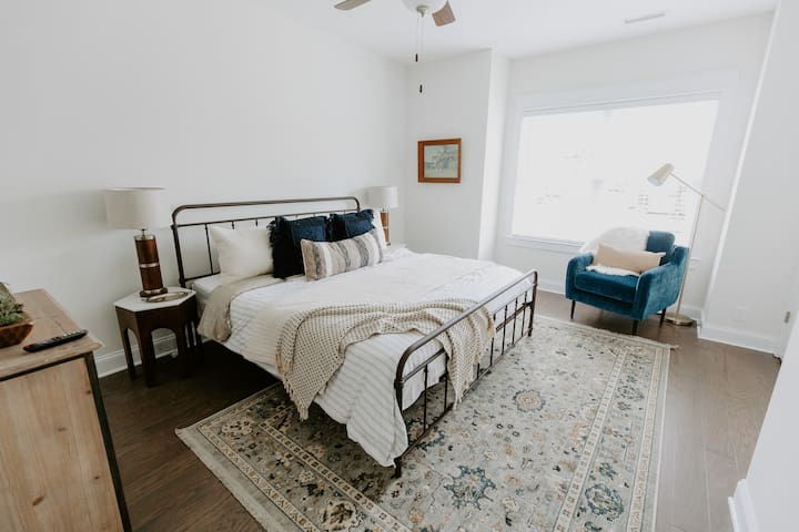 NEW Murfreesboro Luxury Townhome | 3 BR - Foto 3