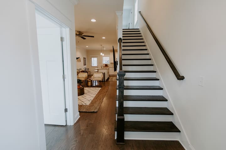 NEW Murfreesboro Luxury Townhome | 5-min to DT - Foto 26