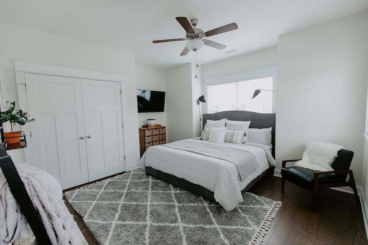 NEW Murfreesboro Luxury Townhome | 5-min to DT - Foto 23