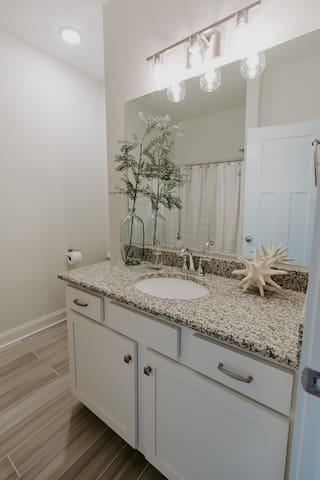 NEW Murfreesboro Luxury Townhome | 5-min to DT - Foto 13