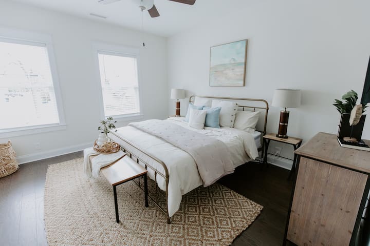 NEW Murfreesboro Luxury Townhome | 5-min to DT - Foto 14