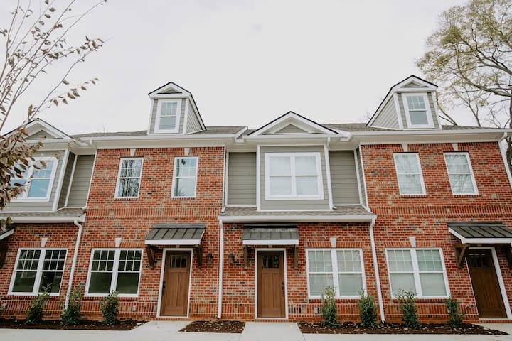 NEW Murfreesboro Luxury Townhome | 5-min to DT - Foto 36