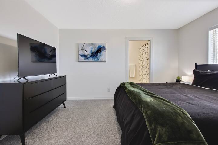 Treasure Valleys Shared Home with 2 Bedrooms - Photo 2