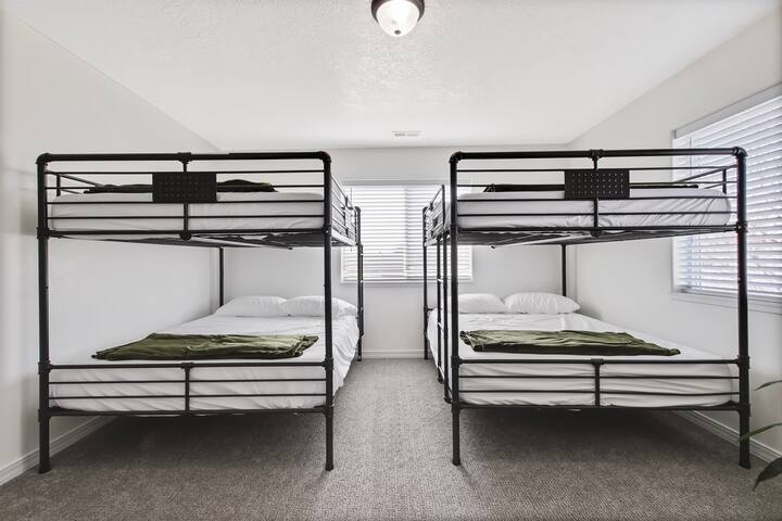 Treasure Valleys Shared Home with 2 Bedrooms - Photo 9