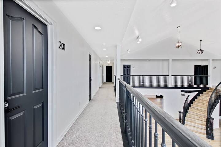 Treasure Valleys Shared Home with 2 Bedrooms - Photo 43