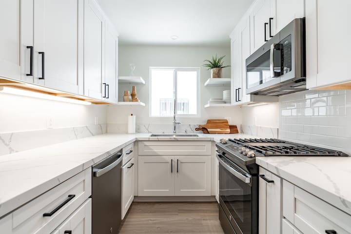 The Rosemont - A La Jolla Gem Just 2 Minutes Walk to Beach
