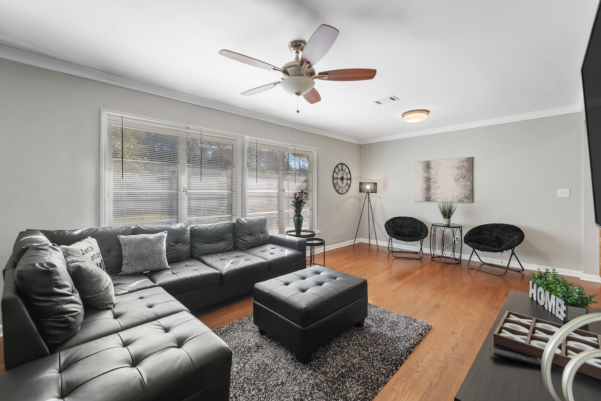 Atlanta Family Retreat • Stylish 4BR Getaway