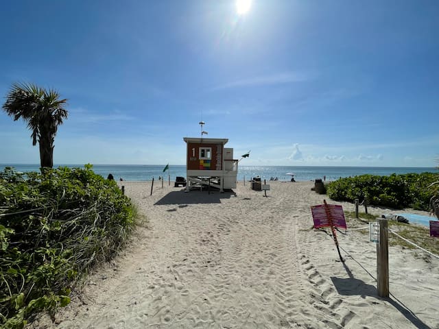 Stunning Ocean Views at LYFE Resort by rent4us