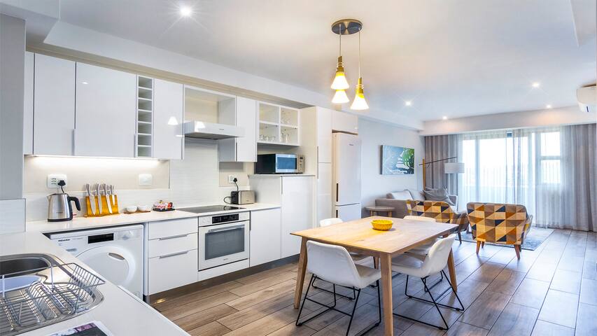 Regency 2 Bedroom Executive Apartments