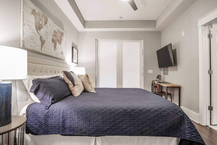 Luxury Apartment Near Emory Hospital & University - Picture 7