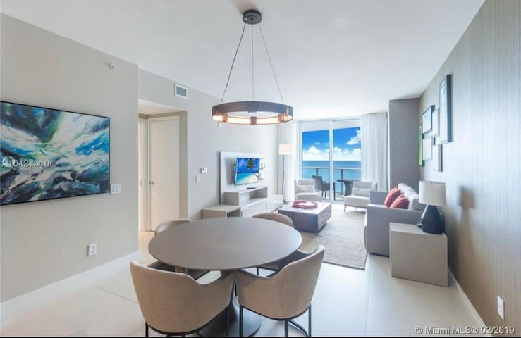 Amazing Views at a Complete Resort BY rent4us