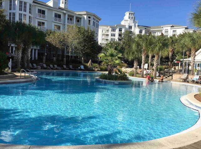 3BR Condo in Sandestin-Beach-Pool-Hot Tub-Gym
