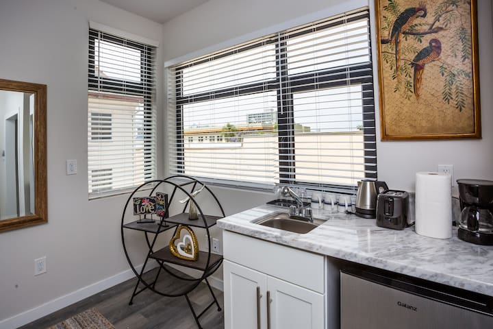 2 Bedroom, 2 Bathroom Detached Apt Max 7 Sleepers - Foto 30