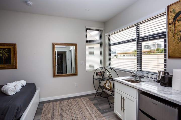 2 Bedroom, 2 Bathroom Detached Apt Max 7 Sleepers - Foto 27