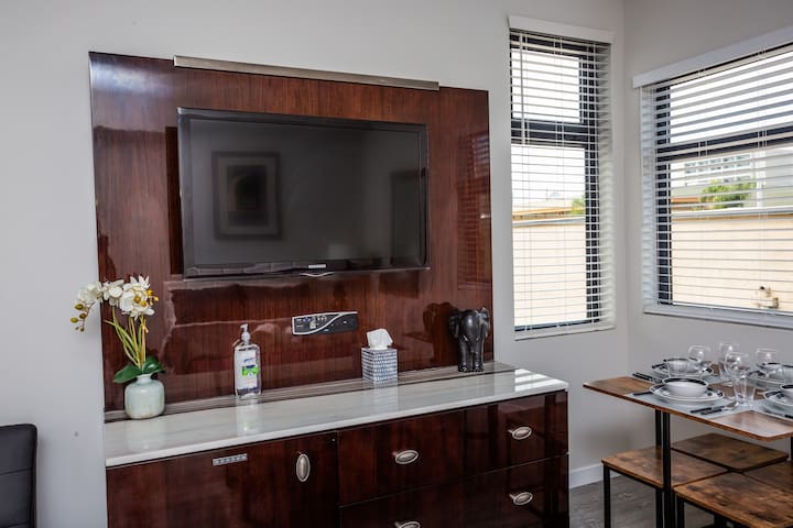 2 Bedroom, 2 Bathroom Detached Apt Max 7 Sleepers - Foto 6