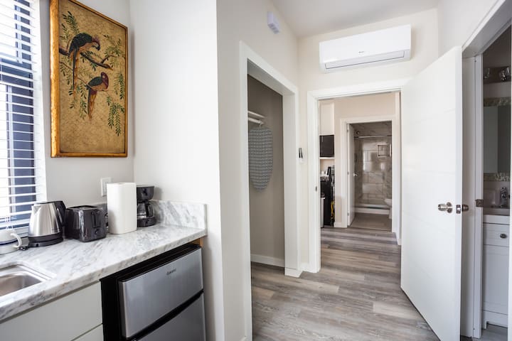 2 Bedroom, 2 Bathroom Detached Apt Max 7 Sleepers - Foto 28
