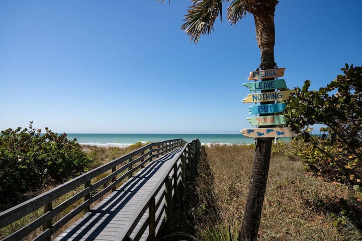 Beach Cottage | Heated Pool & Spa | Golf Cart - Foto 42