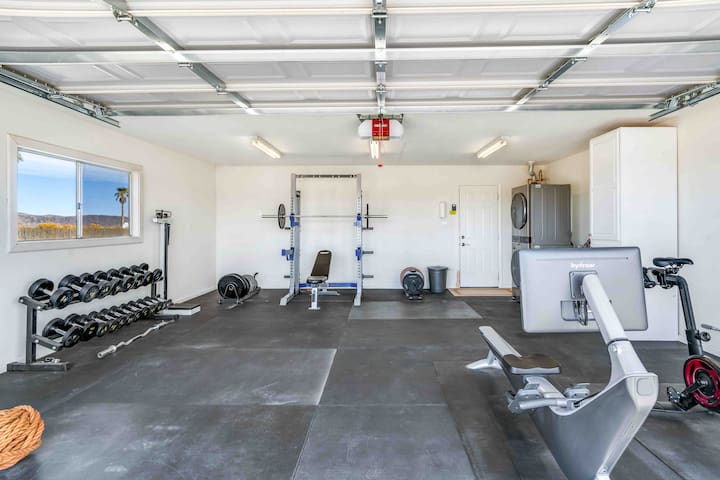 The Castle House: Bungalow w Private Spa & Gym