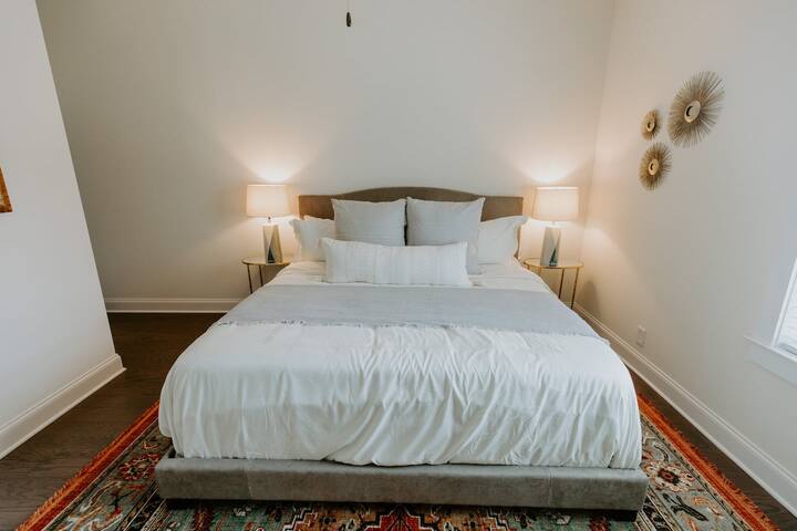 NEW Family Friendly Maple Mansion | Sleeps 28 - Foto 21