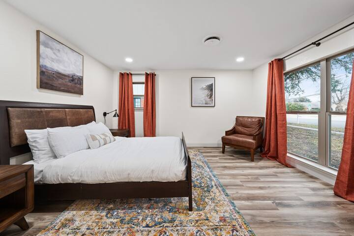 The Jasper Retreat