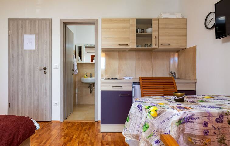 Rovinj City Studio - A1 with balcony for couples